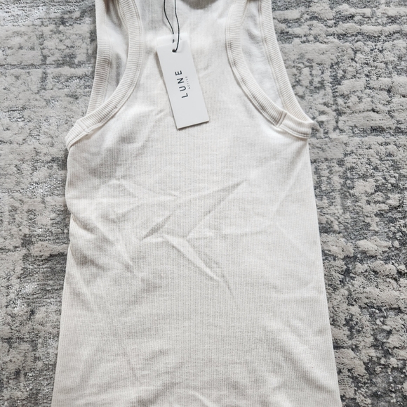 NWT Lune Active Maia Soft Ribbed Tank Top Off White Size XS - Picture 5 of 10